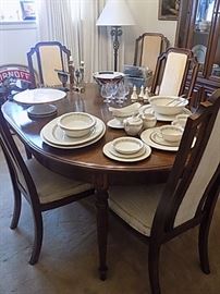 Dining Room Table and Chairs