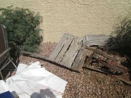 great yard decor - old wagon/wheel