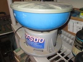 CV 500 cartridge polisher tumbler