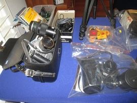 single shot Olympus OM-1 camera, case, lens +