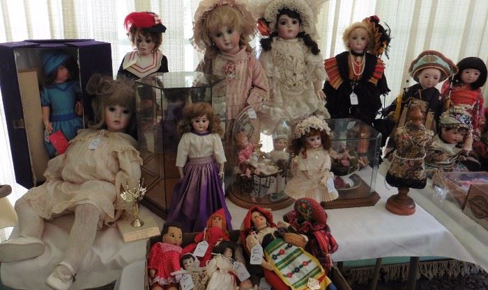 And more dolls!