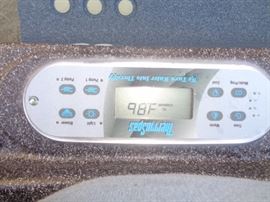 Thermo spa, 5 person and massage chair.