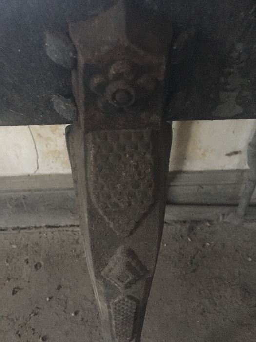 Detail of cast iron "swan style" sink leg