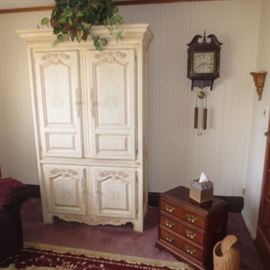 Accent Furniture Separates