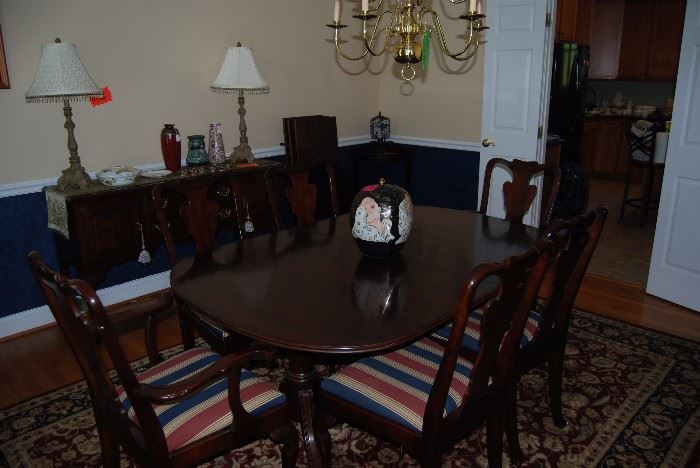 Statton Mahogany Table and 6 Chairs 