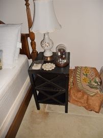 Cross hatch end table