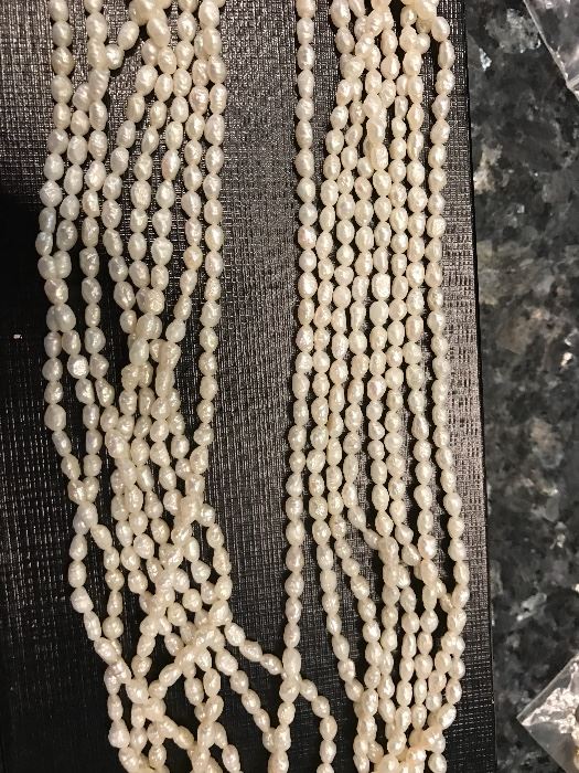 17" Pearls, 8 strand