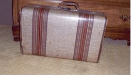 Reese Sale Depression era suitcase
