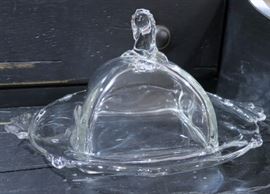 Covered glass butter/cheese dish