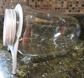 Aridor glass container, dated 1917