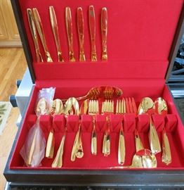 Gold plated flatware set, Rogers
