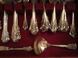 Wallace Grande Baroque sterling flatware-service for 8 with 16 teaspoons and serving pieces