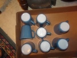 Pyrex D Handled Mugs