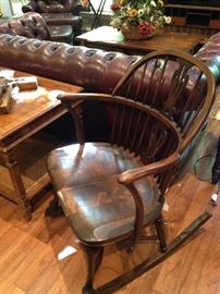 Wonderful antique Windsor rocker