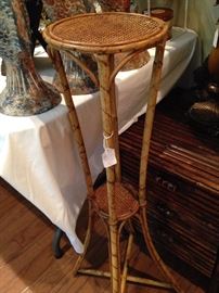 Rattan plant stand