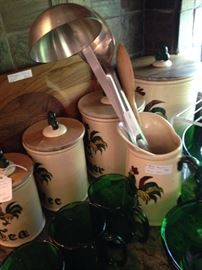 Poppytrail rooster canisters 