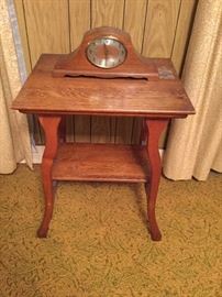 Oak Table and clock working 