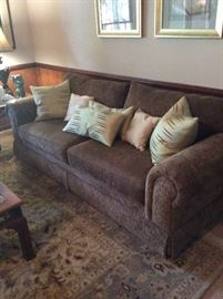 Norwalk sofa 