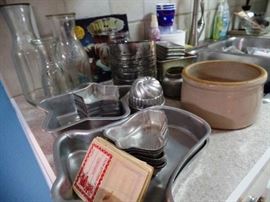 Kitchen odds and ends