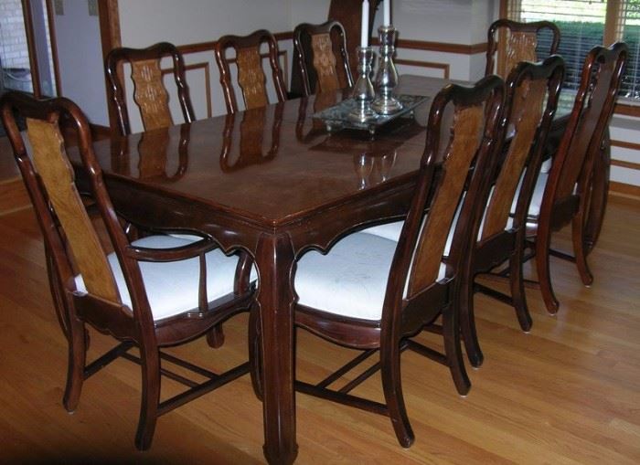 Dining room table with 8 chairs