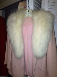 Vintage pink sweater with fox collar