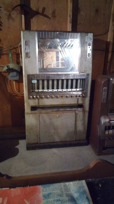 Vintage Cigarette Machine - Large unit