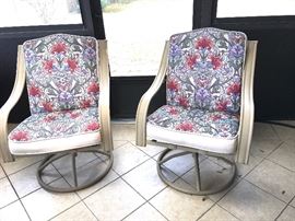 21FURNITURESwivelChairs