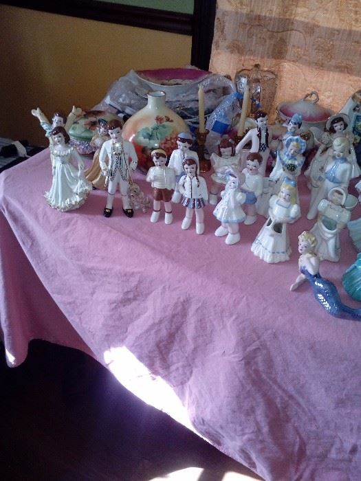 Florence figurines children