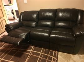 Leather recliner sofa 