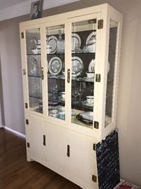 CREAM CHINA CABINET WITH BRASS ACCENTS