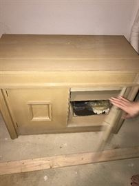 CABINET THAT TURNS INTO LONG TABLE