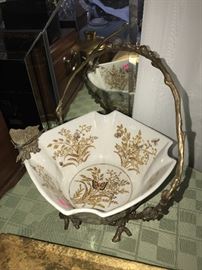 METAL AND PORCELAIN BUTTERFLY BASKET