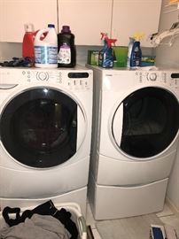 KENMORE ELITE SMARTWASH QUIETPAK 2 WASHER AND GAS DRYER