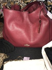 RED LEATHER COACH HANDBAG