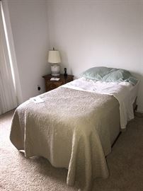TWIN MATTRESS WITH FRAME