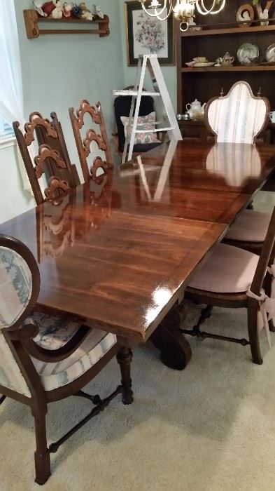 Absolutely Beautiful Spanish Revival Table and Chairs