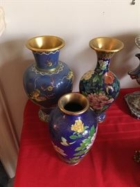 DECORATIVE VASES