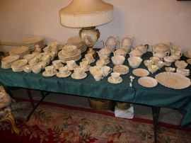 BELLEEK COLLECTION