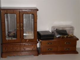 Counter jewelry boxes