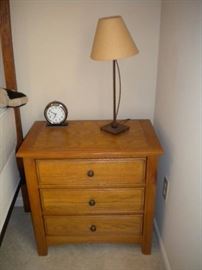 Oak night stand
