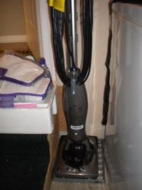 Shark vacumm, multifloor with accessories included