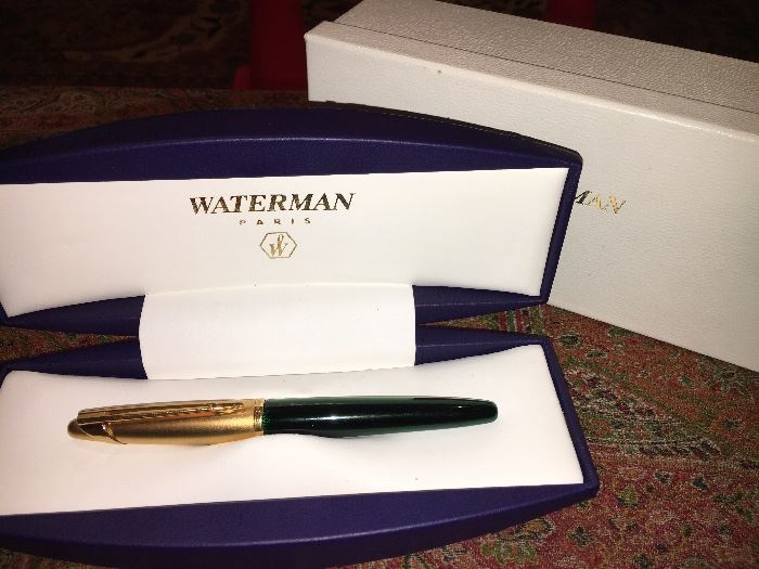 Waterman Edson - named after the founder - 18K g nib - luxury writing! Comes with all original paperwork, box, instructions and original receipt as well as a bunch of extra ink cartridges.