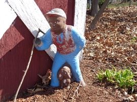black lawn jockey yard statue