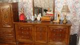 Oak Dresser/Mirror Dove Tailed Drawers