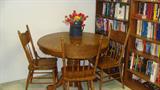 Small Oak Table/4 Chairs