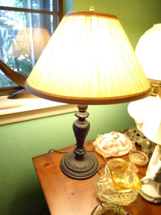atwater Kent lamp