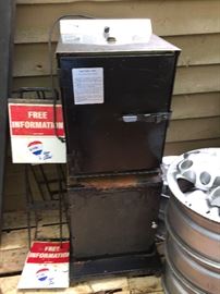 CookShack Commercial Electric Smoker