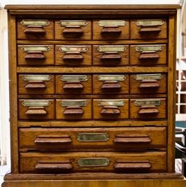 Early 1900's Antique Jewelers 18 Drawer Raised Panel Oak Apothecary Cabinet.