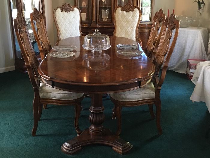  BUY NOW $ 350  LIQUIDATION SALE  TABEL & 6 CHAIRS
