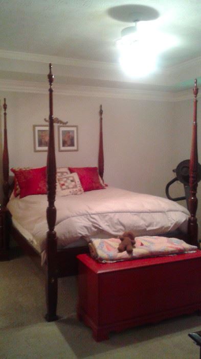 Feel like Royalty when you sleep in this Queen size Bed!! Has dresser with mirror, chest and 2 end tables. Also, comes with comfy mattress!! This really is a beauty!!